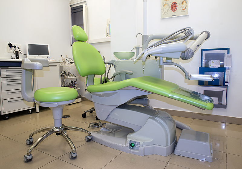Loclident clínica dental en Coslada